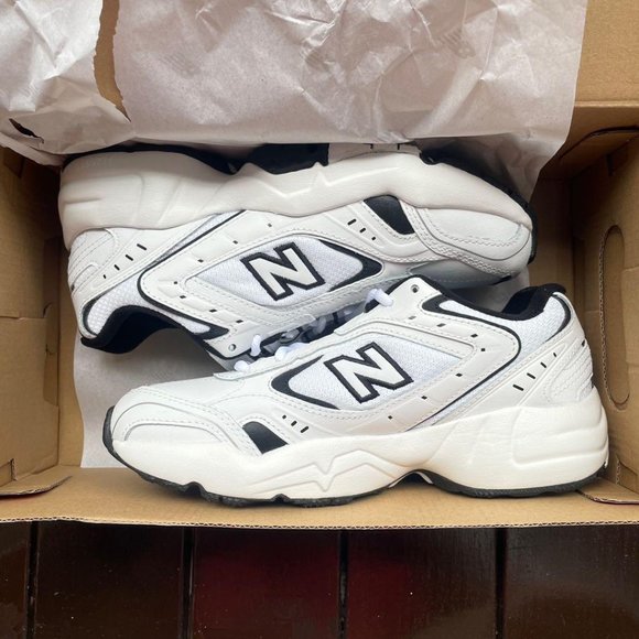 New Balance 452 Sneakers – Women's US 6.5 (fits US 7) – Brand New in Box - Picture 10 of 12